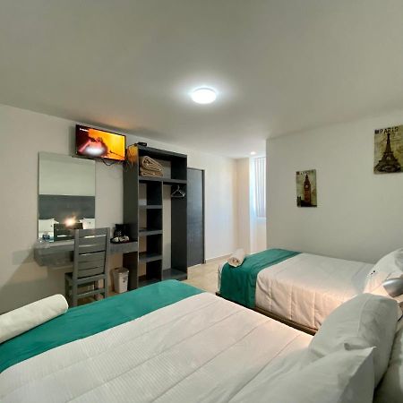 פואבלה Hotel Maria Sofia Viacapu מראה חיצוני תמונה